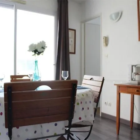 La Rocheliere 3 * Λα Ροσέλ